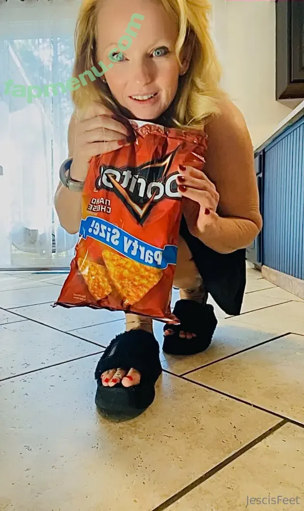 jescisfeet nude photo #0011 (jescesfeet)