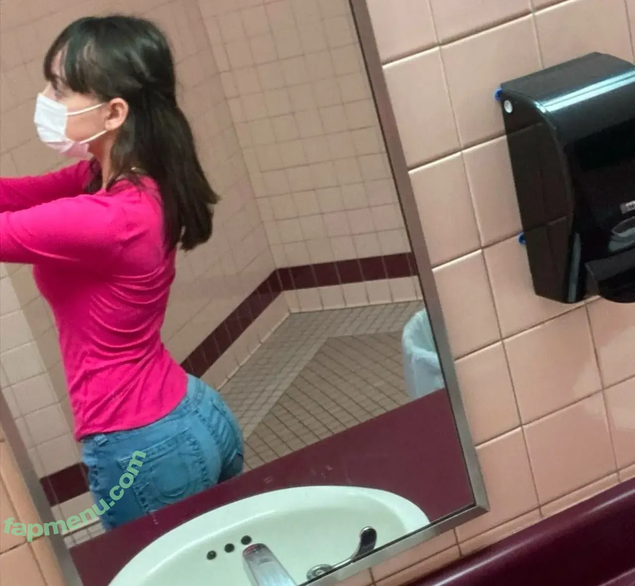 Jeslyn Cantu nude photo #0002 (jeslyncntu)