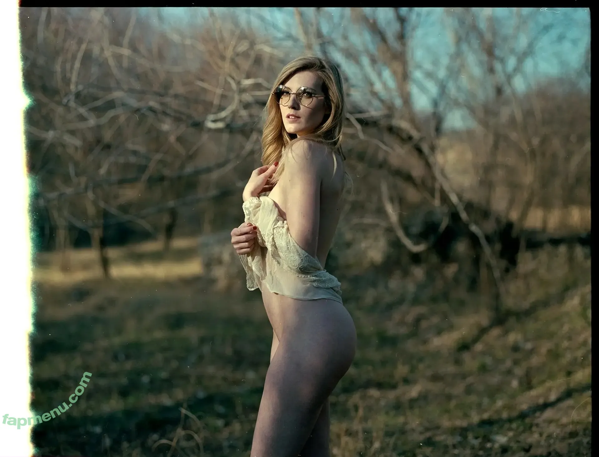 Jess nude photo #0055 (_jess.jk / lifewjess)