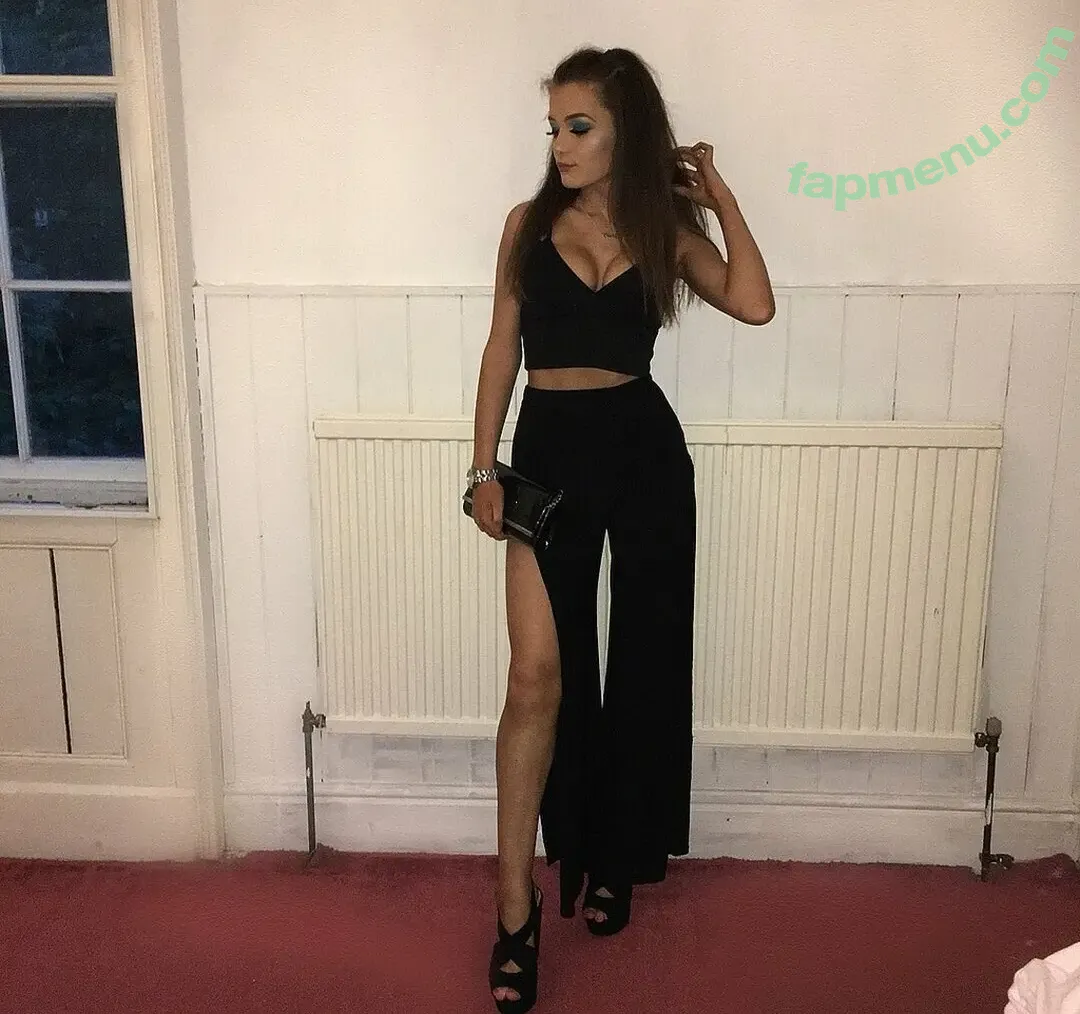 Jess Bell nude photo #0071 (JessBelll1 / jessbellll)