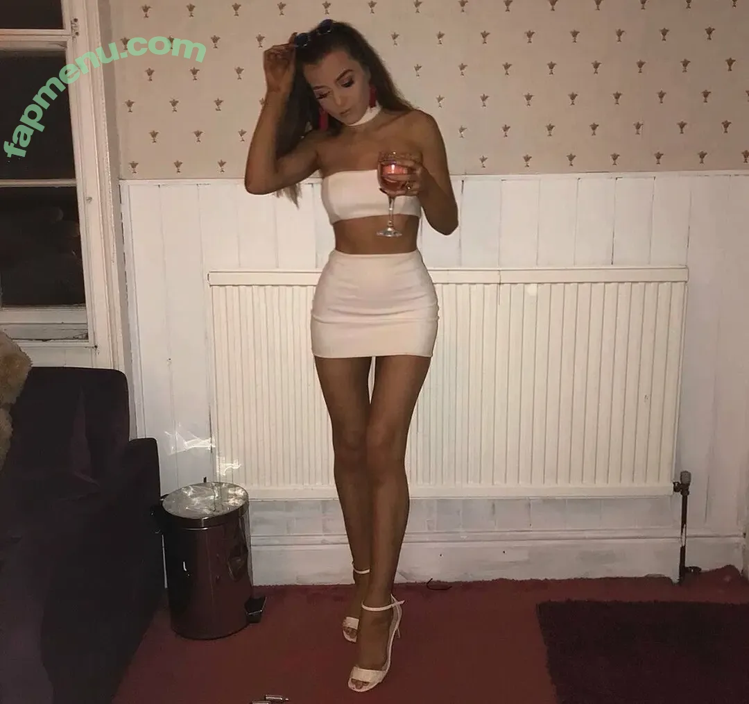 Jess Bell nude photo #0081 (JessBelll1 / jessbellll)