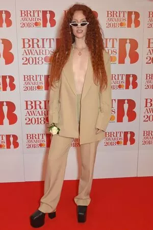 Jess Glynne / jessglynne nude photo #0085