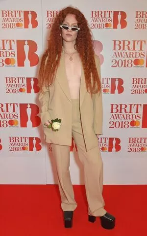 Jess Glynne / jessglynne nude photo #0086