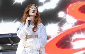 Jess Glynne / jessglynne nude photo #0137