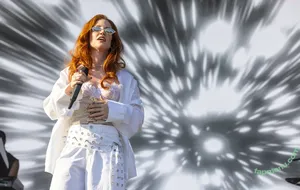 Jess Glynne / jessglynne nude photo #0141