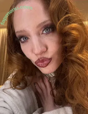 Jess Glynne / jessglynne nude photo #0164