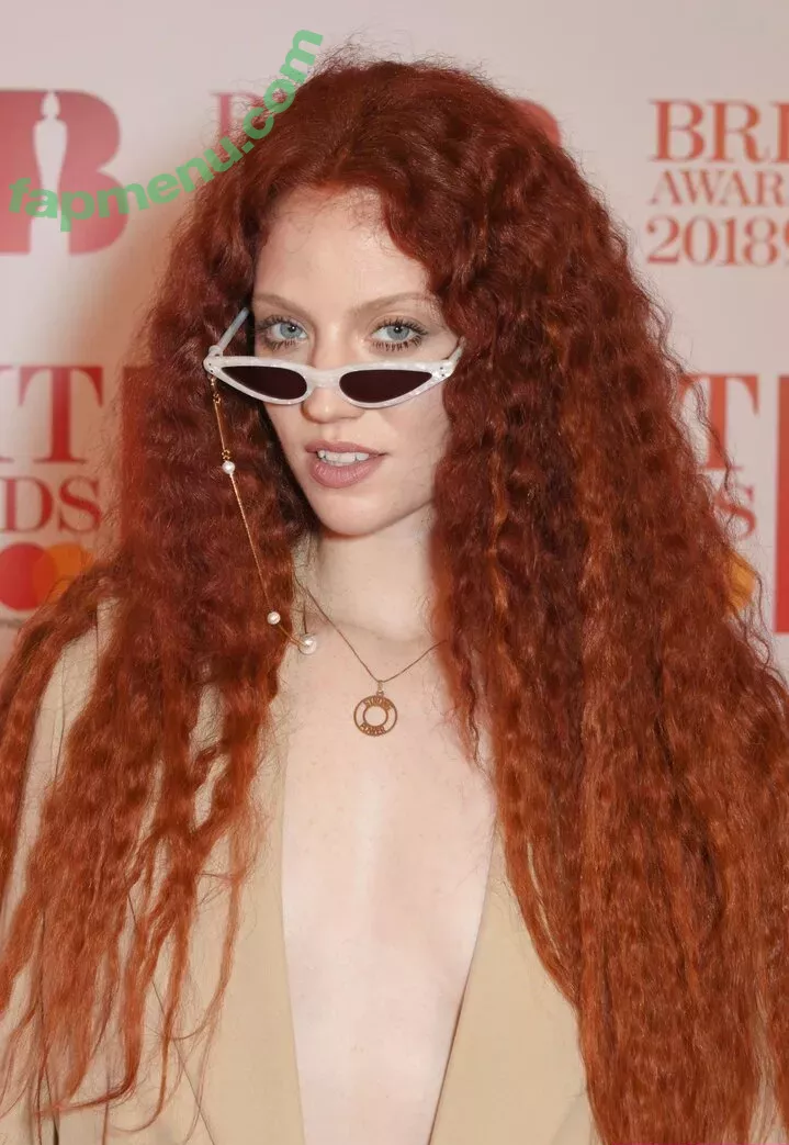 Jess Glynne nude photo #0087 (jessglynne)