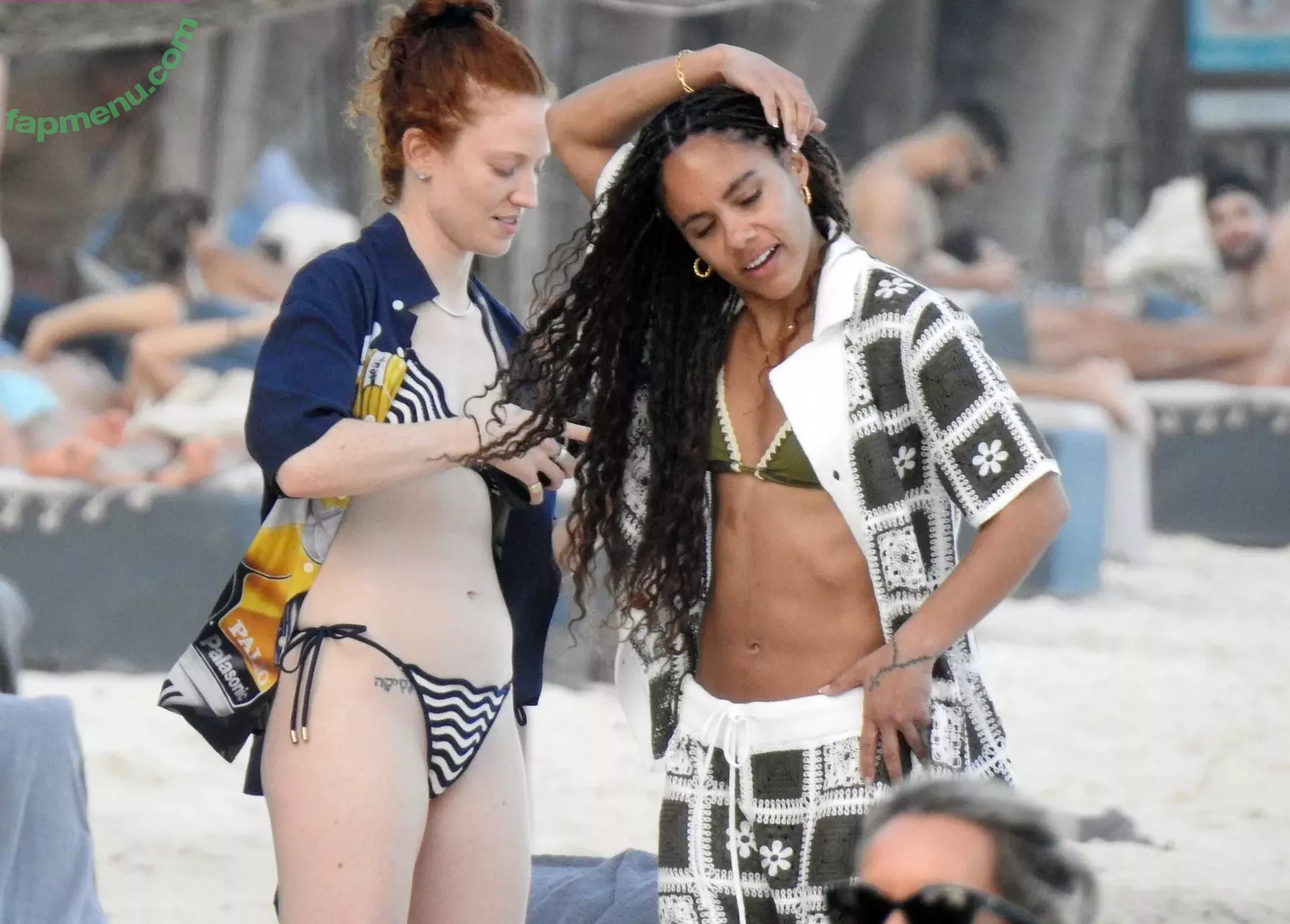 Jess Glynne nude photo #0101 (jessglynne)