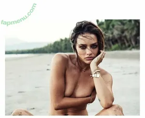 Jess Lee Buchanan / jessleebuchanan nude photo #0050