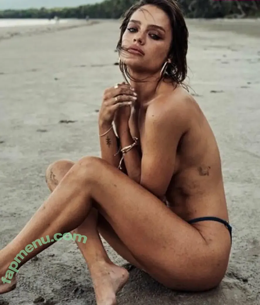 Jess Lee Buchanan nude photo #0052 (jessleebuchanan)