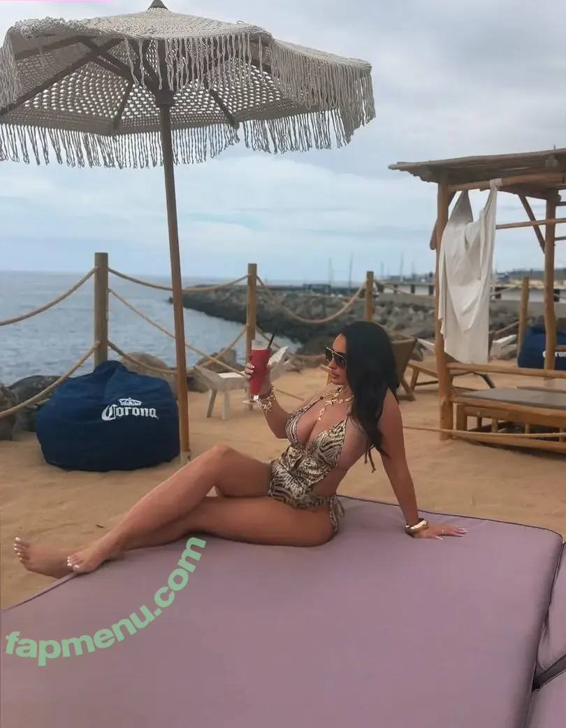 Jess McCormack nude photo #0102 (jessidoll01 / jessiemccormack_)