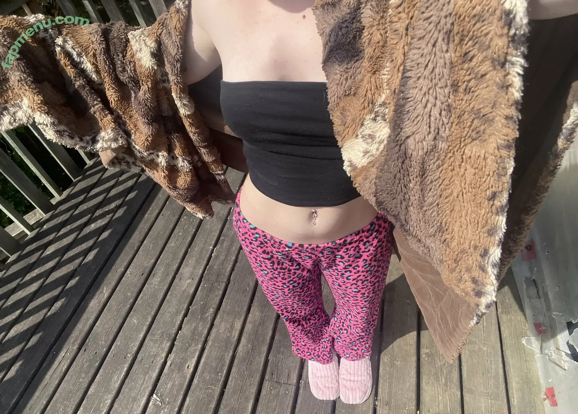jess1c67 nude photo #0023 (jess1c67)