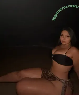  nude photo #0002