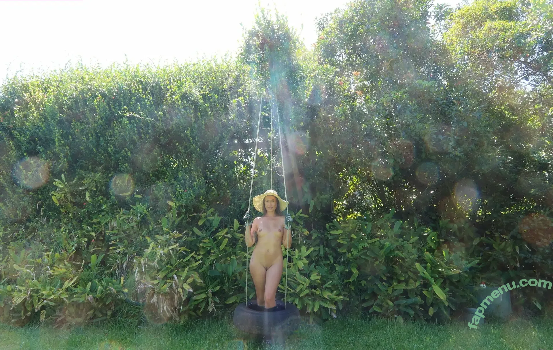 Jessa The Nude Blogger nude photo #0008 (thenudeblogger)