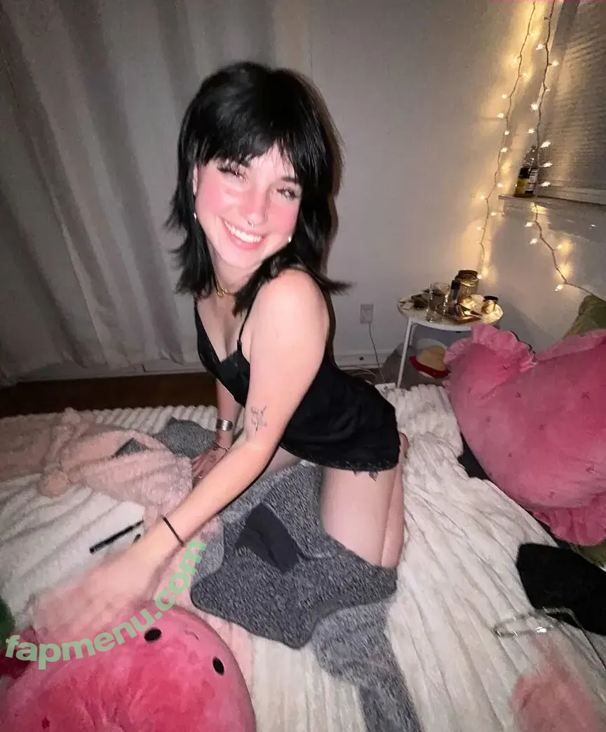 Jessbabyxoo nude photo #0002 (Jessbabyxoo)