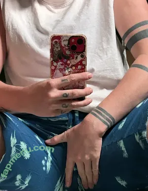  nude photo #0009