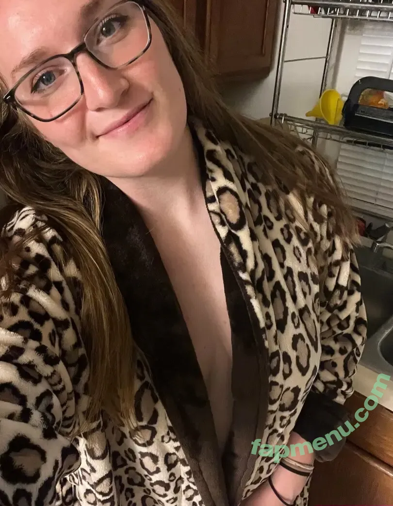 jessginger nude photo #0003 (jessgingerr)