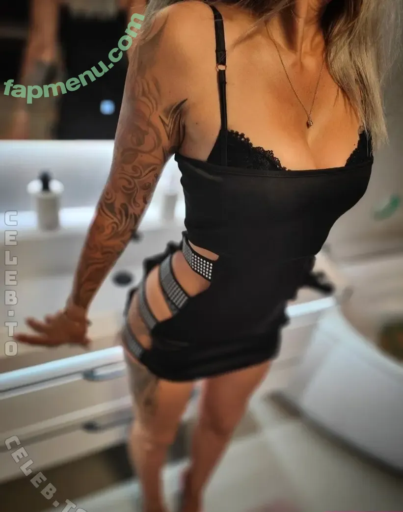 Jessi4you nude photo #0100 (jessi4youuu / juiicyjessi)