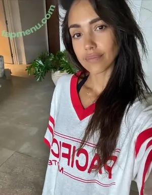 Jessica Alba / jessicaalba nude photo #0275