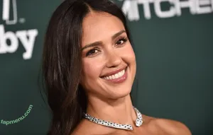 Jessica Alba / jessicaalba nude photo #0296