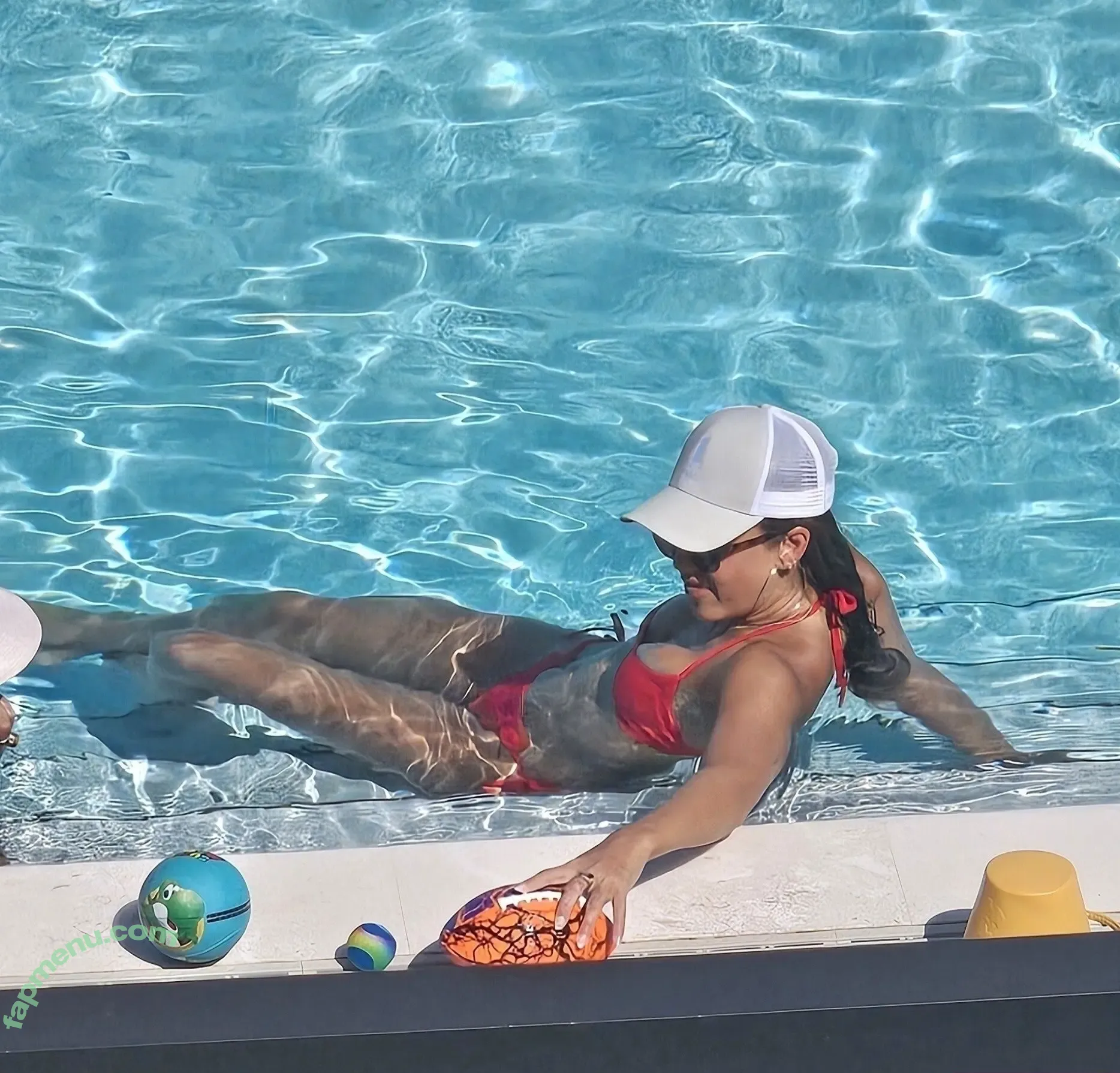 Jessica Alba nude photo #0042 (jessicaalba)