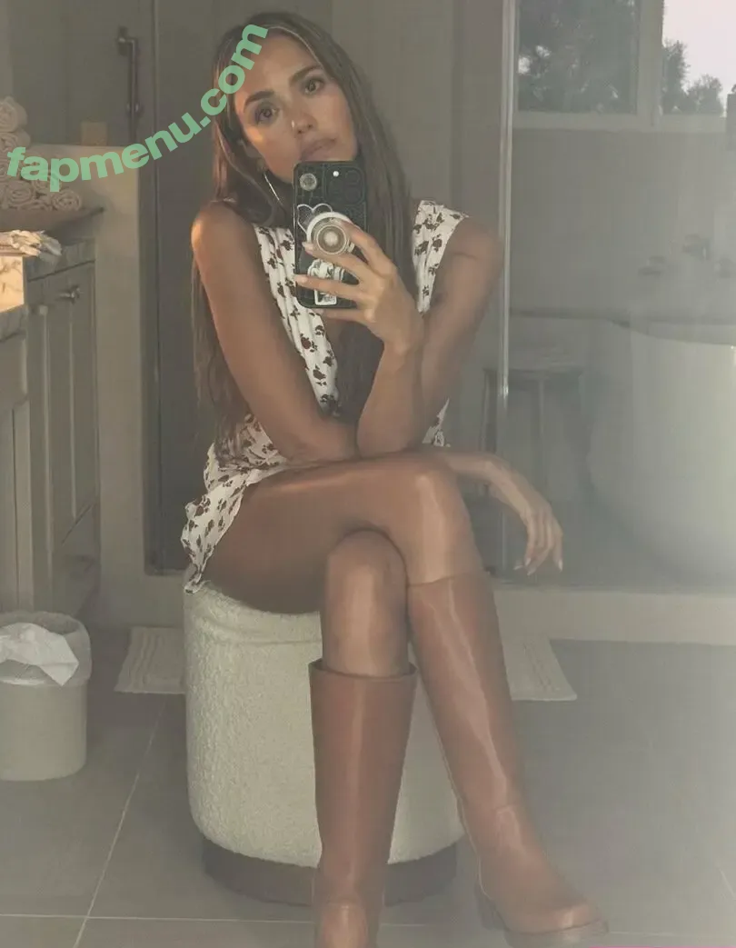 Jessica Alba nude photo #0078 (jessicaalba)