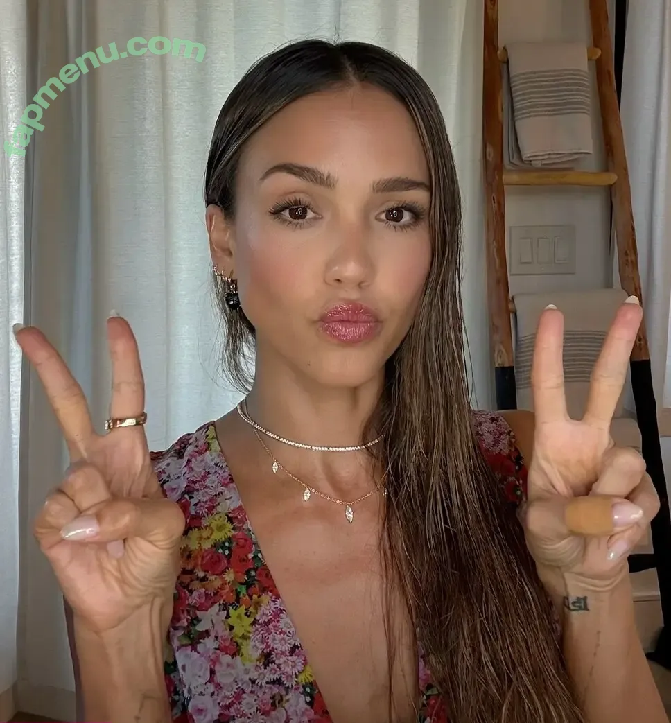 Jessica Alba nude photo #0188 (jessicaalba)