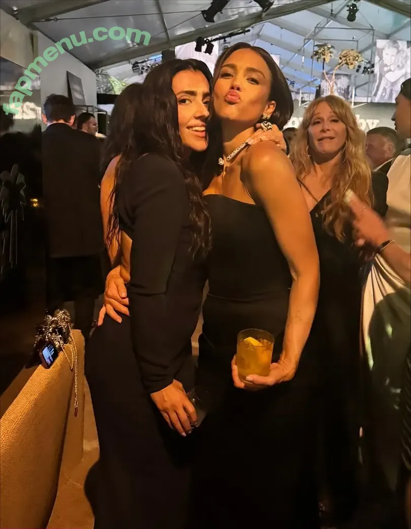 Jessica Alba nude photo #0335 (jessicaalba)