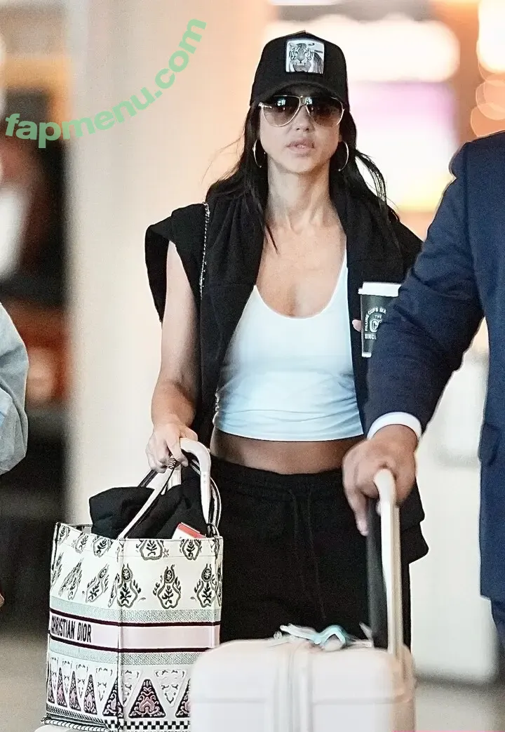 Jessica Alba nude photo #0348 (jessicaalba)