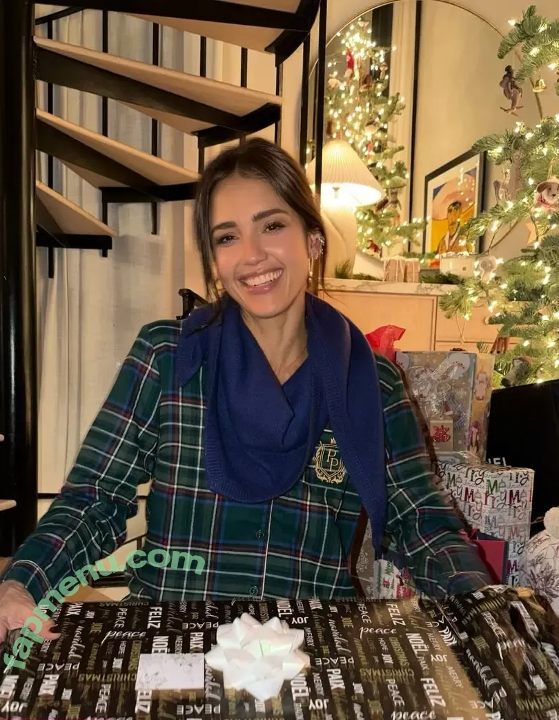 Jessica Alba nude photo #0526 (jessicaalba)