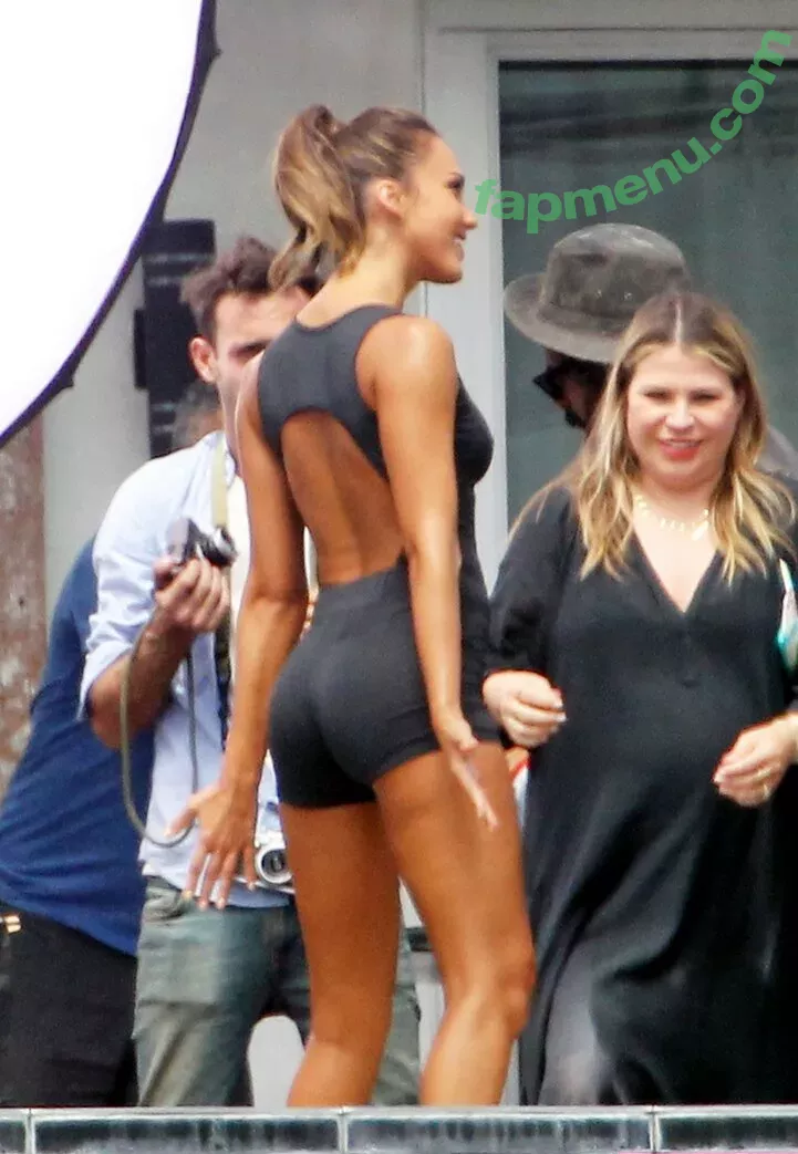 Jessica Alba nude photo #0946 (jessicaalba)