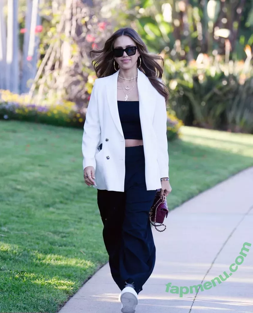 Jessica Alba nude photo #1035 (jessicaalba)