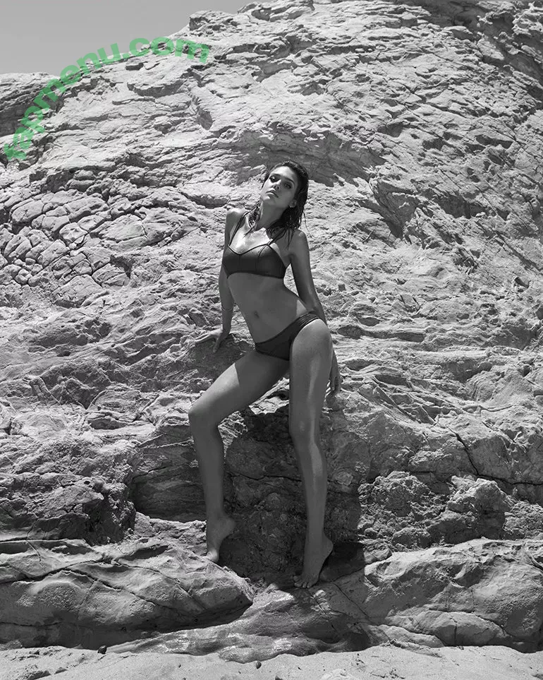 Jessica Alba nude photo #1273 (jessicaalba)