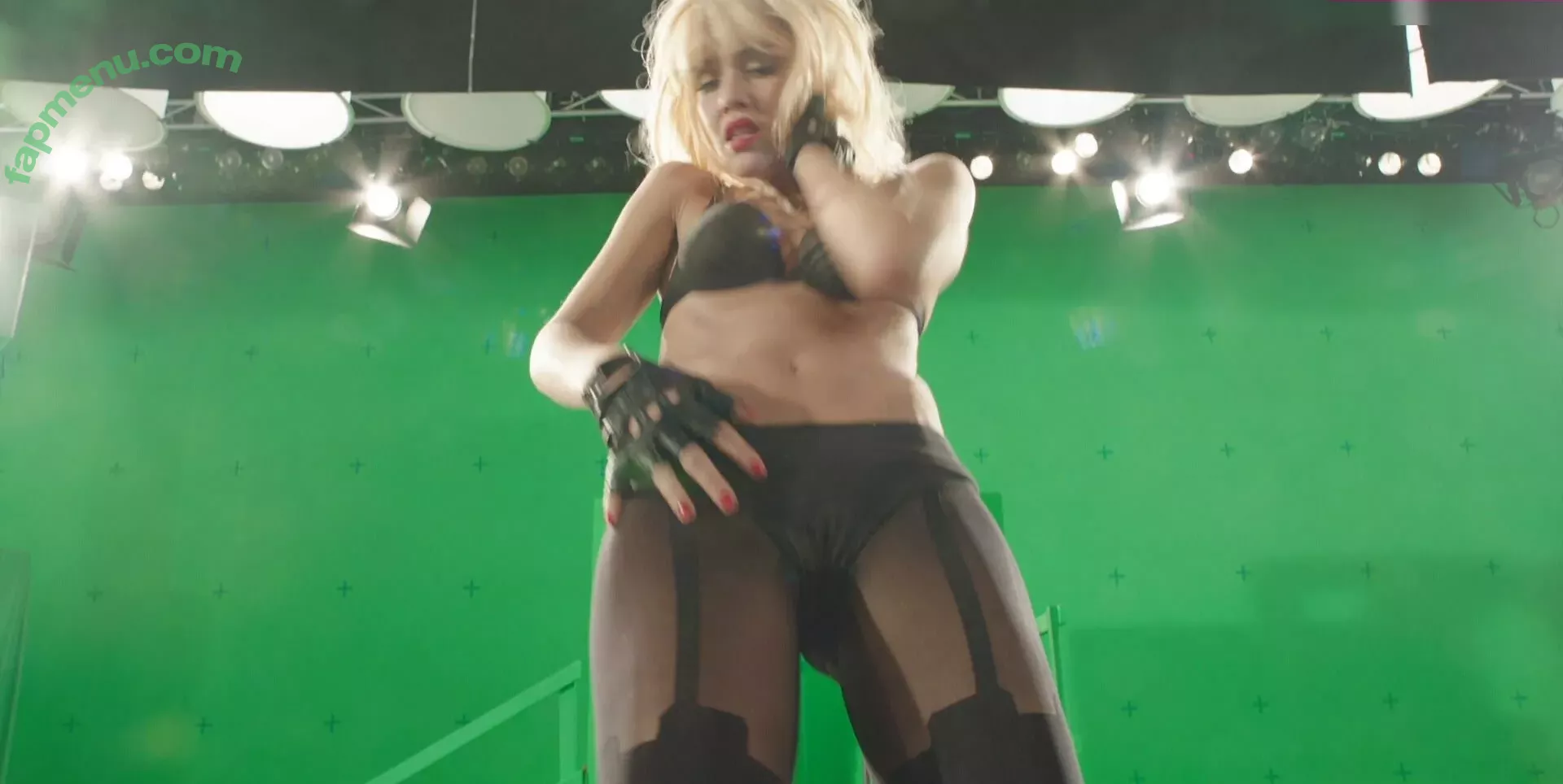 Jessica Alba nude photo #1337 (jessicaalba)