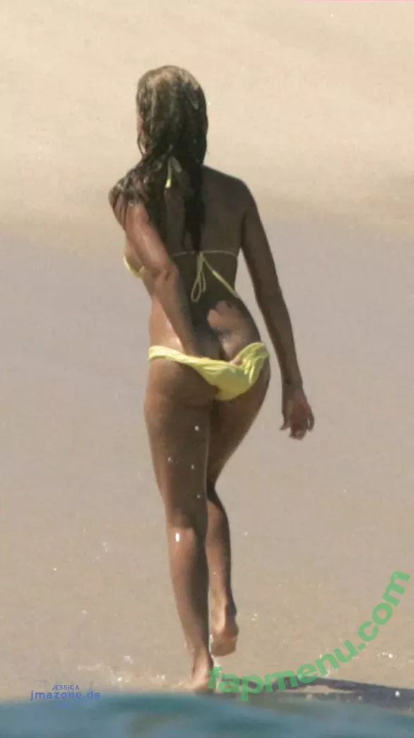 Jessica Alba nude photo #1406 (jessicaalba)