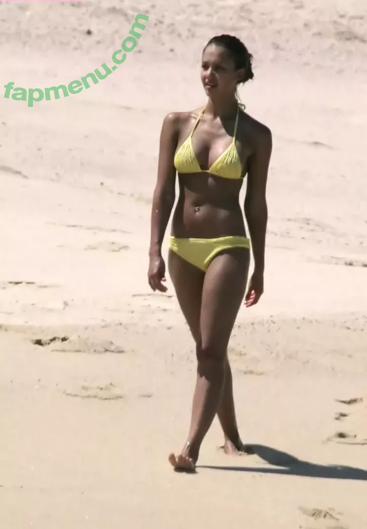 Jessica Alba nude photo #1409 (jessicaalba)