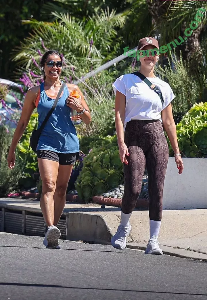 Jessica Alba nude photo #1431 (jessicaalba)