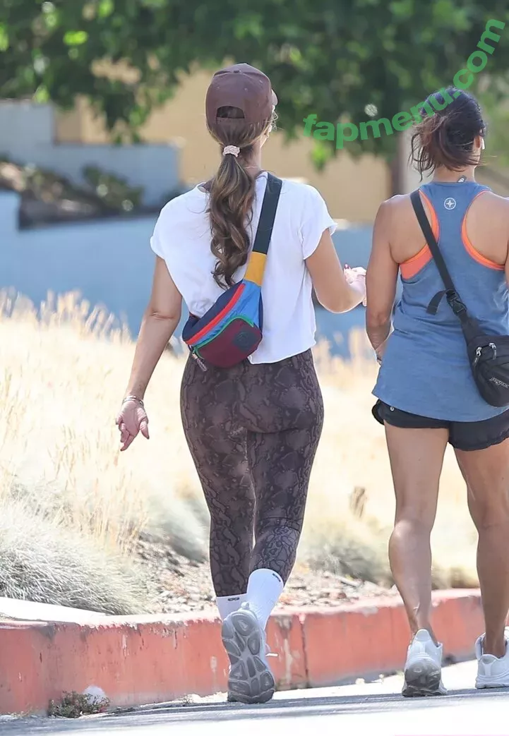 Jessica Alba nude photo #1447 (jessicaalba)