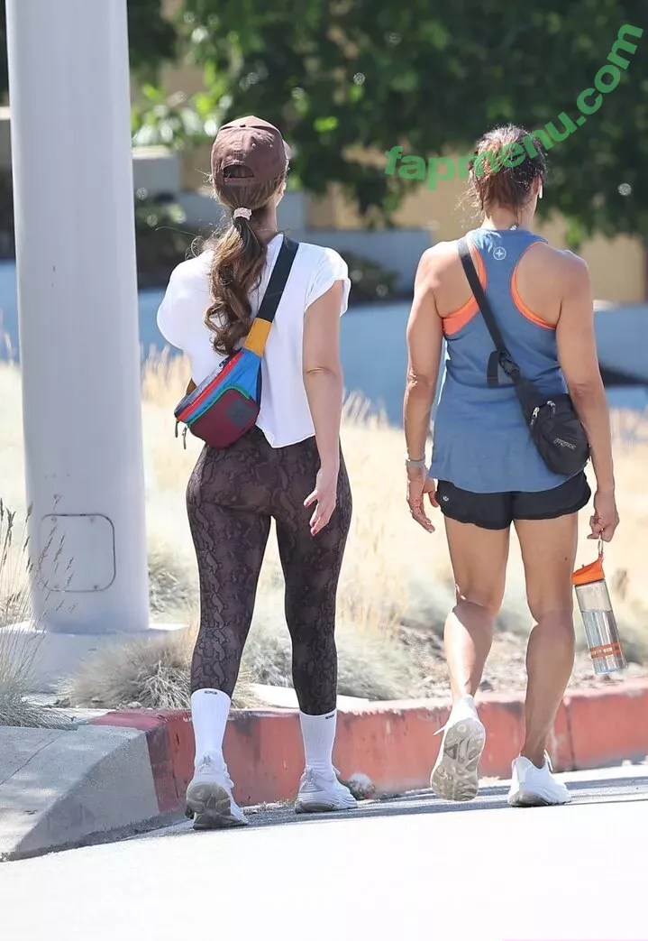 Jessica Alba nude photo #1449 (jessicaalba)