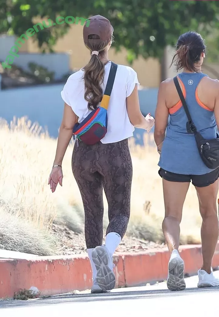 Jessica Alba nude photo #1451 (jessicaalba)