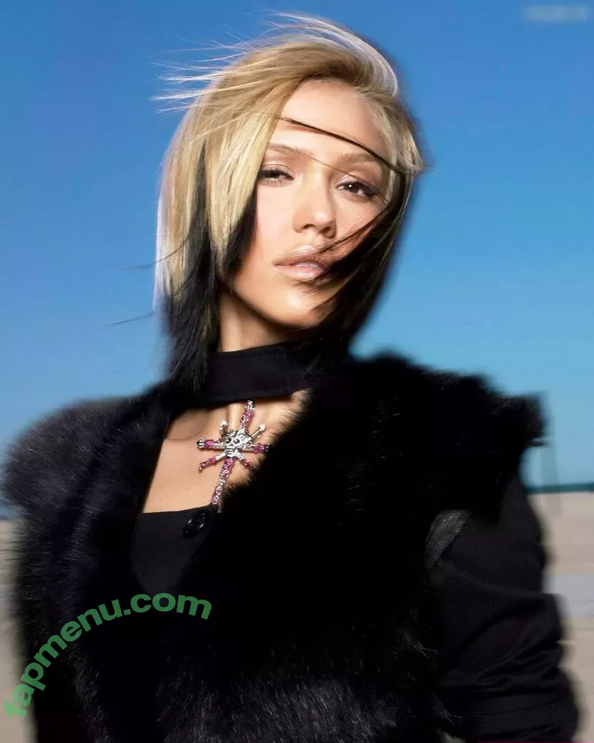 Jessica Alba nude photo #1454 (jessicaalba)