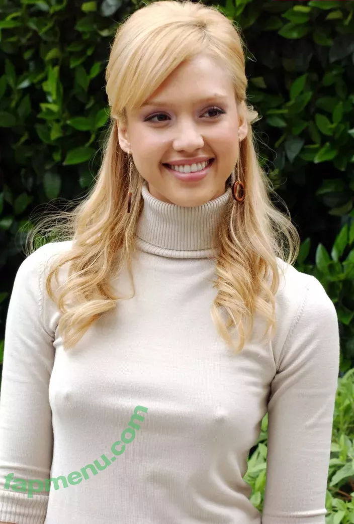 Jessica Alba nude photo #1476 (jessicaalba)