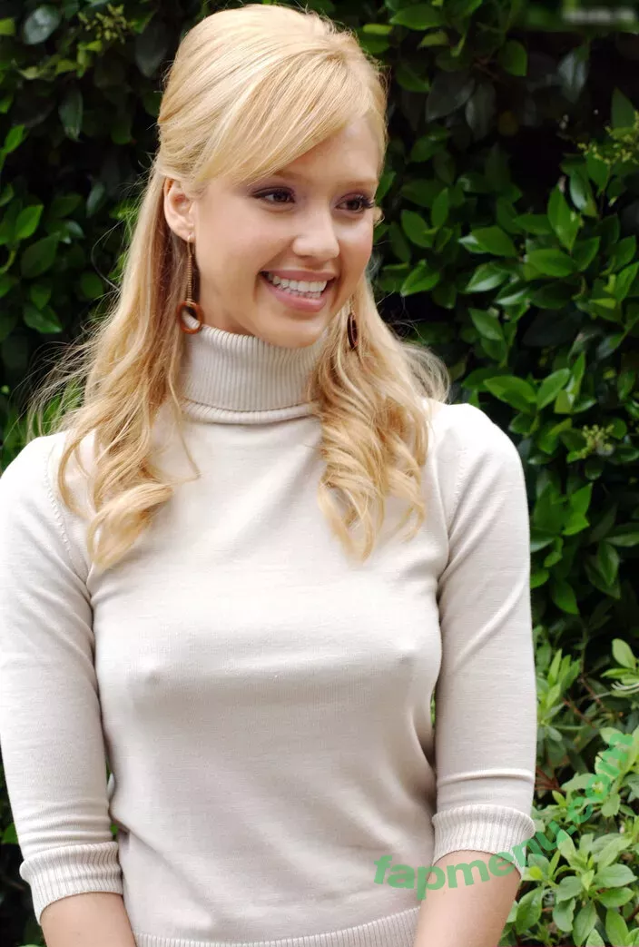 Jessica Alba nude photo #1479 (jessicaalba)