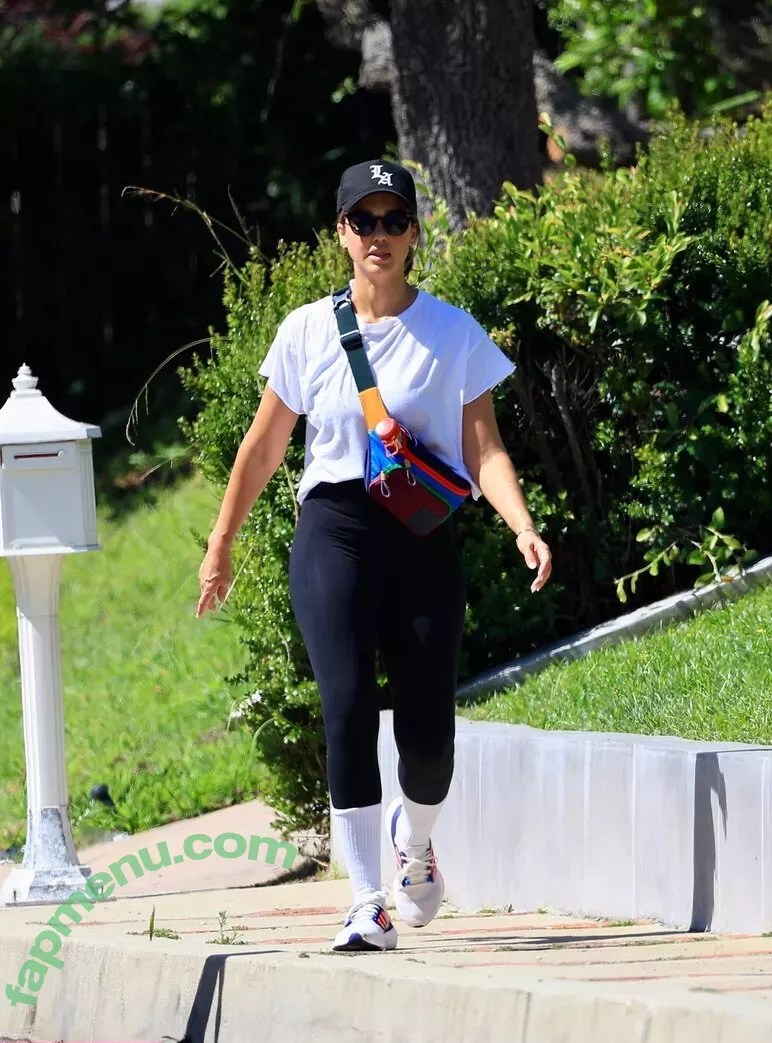 Jessica Alba nude photo #1485 (jessicaalba)