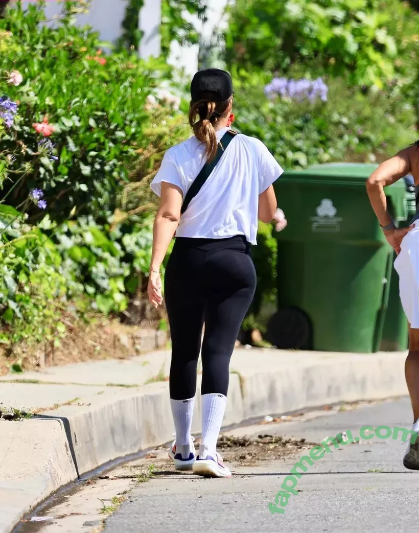 Jessica Alba nude photo #1490 (jessicaalba)