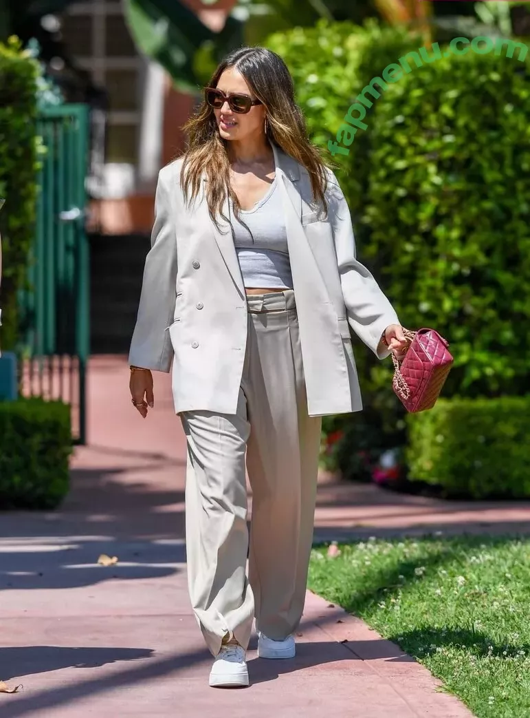 Jessica Alba nude photo #1548 (jessicaalba)