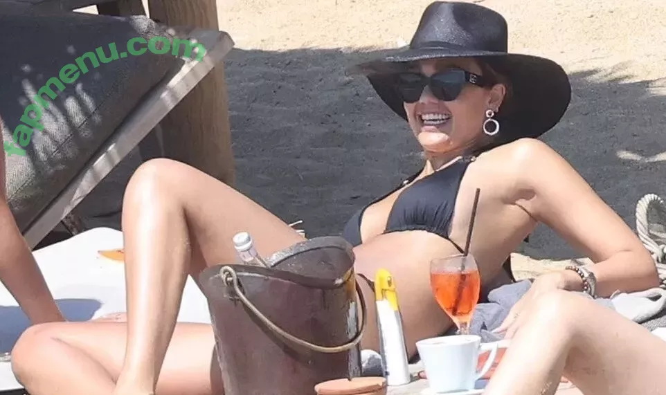 Jessica Alba nude photo #1581 (jessicaalba)