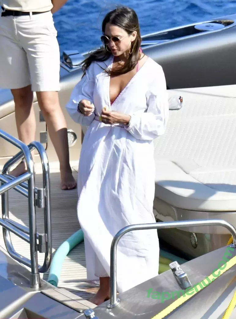 Jessica Alba nude photo #1634 (jessicaalba)