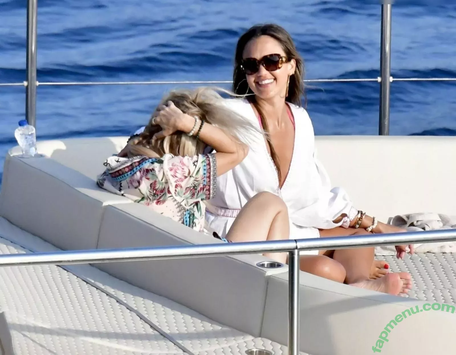 Jessica Alba nude photo #1656 (jessicaalba)