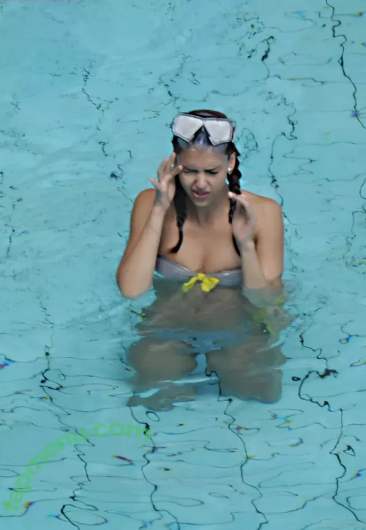 Jessica Alba nude photo #1777 (jessicaalba)